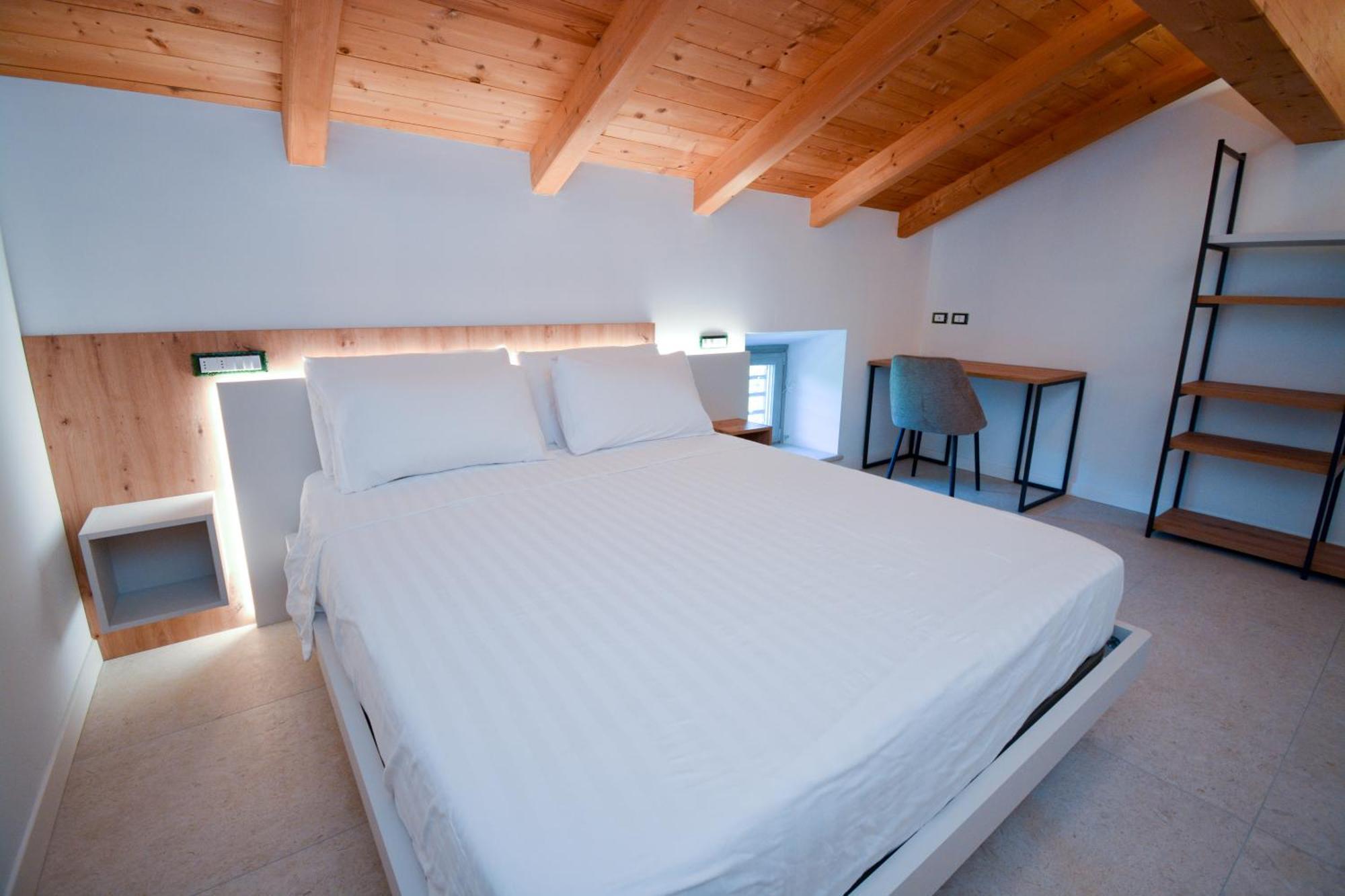 Residence Corte Bellebarbe Rivoli Veronese Екстериор снимка
