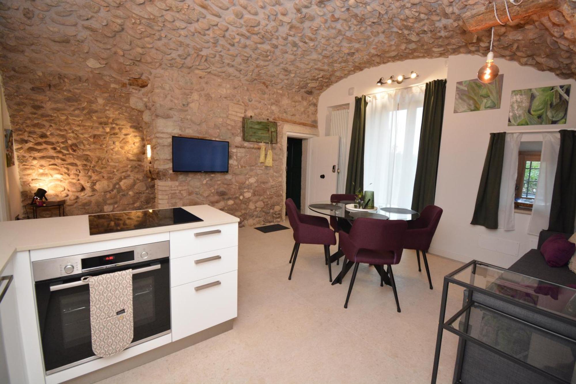 Residence Corte Bellebarbe Rivoli Veronese Стая снимка